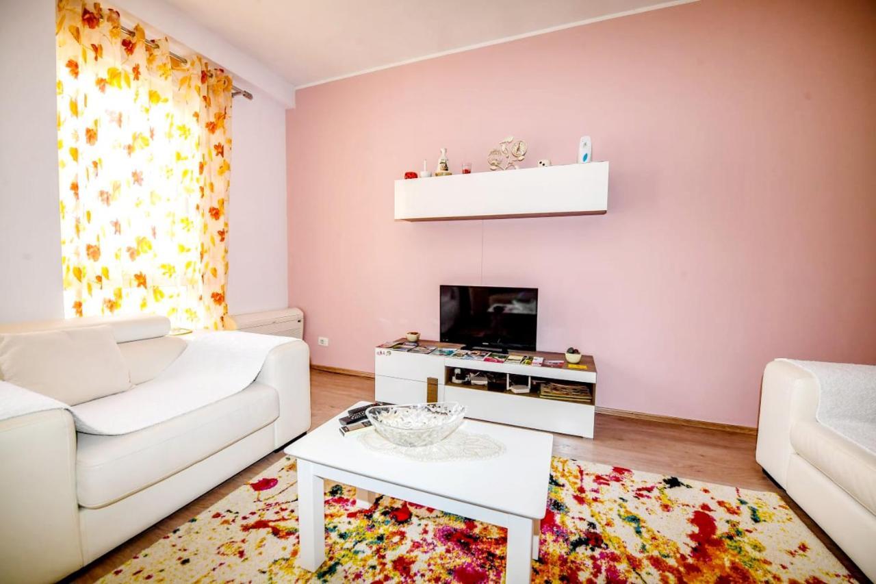 Happy Stories' Apartment In City Centre Shkodër Exterior foto
