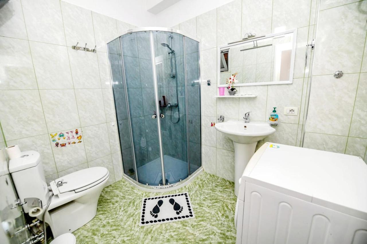 Happy Stories' Apartment In City Centre Shkodër Exterior foto